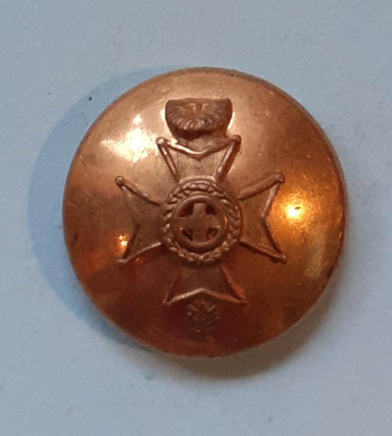 The Royal Sussex Regiment Officer's Mounted Gilt Brass Medium Pattern Button