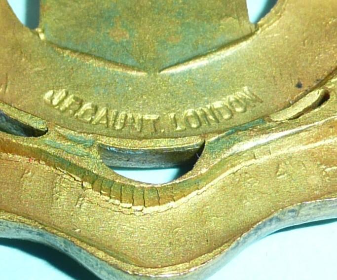 The Essex Yeomanry Officer's Gilt Brass Cap Badge, QEII Crown