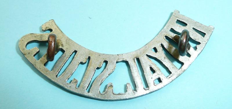 The Royal Scots White Metal Shoulder Title - Pipers / Volunteers?