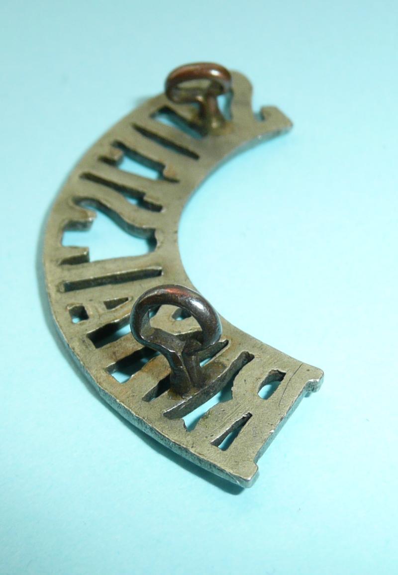 The Royal Scots White Metal Shoulder Title - Pipers / Volunteers?