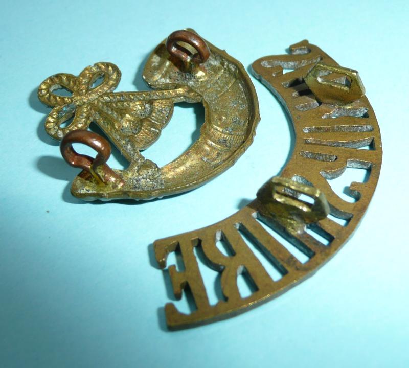 WW1 KSLI King's Shropshire Light Infantry Two Piece Brass Shoulder Title