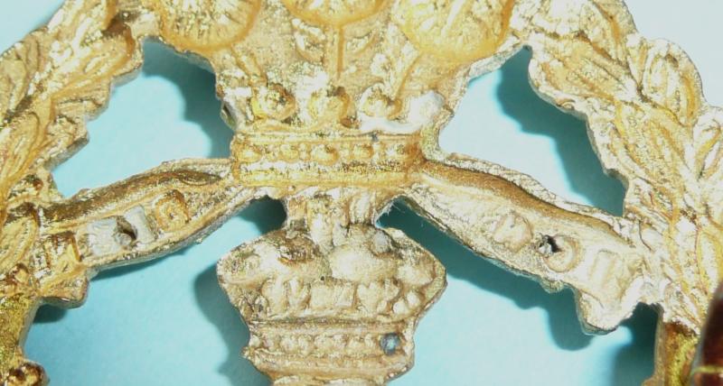The Middlesex Regiment Other Ranks Bi-Metal Cap Badge