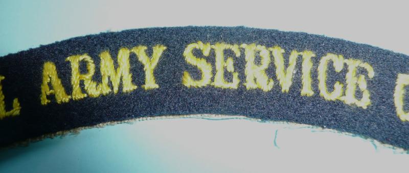 Royal Army Service Corps (RASC) Full Woven Felt Cloth Shoulder Title - Serifs - Airborne Attached