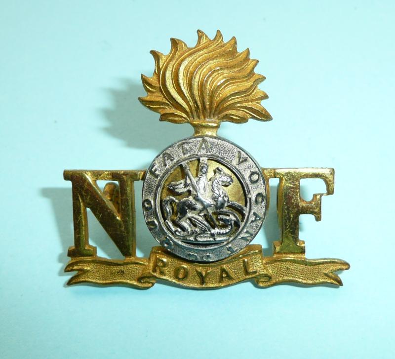 Royal Northumberland Fusiliers (RNF) Officers Gilt and Silver Plate Shoulder Title